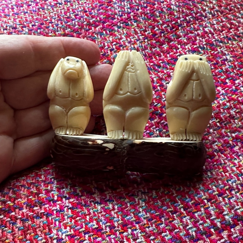 Ivory-Tone Tagua  Three Wise Monkeys Home Art Sculpture figurines handcarved new